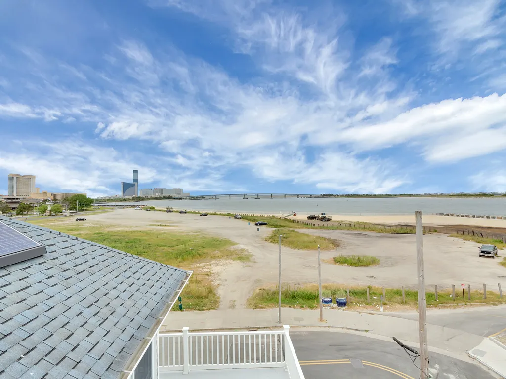❤️Experience 5 Large Decks across 4 stories! With panoramic unobstructed views!!