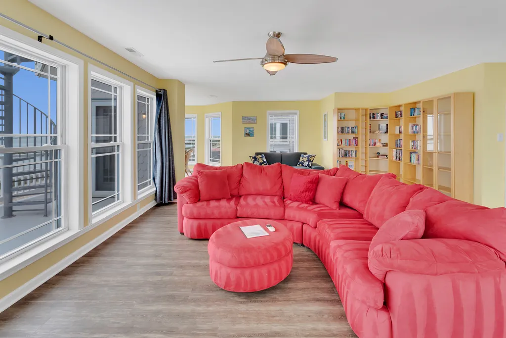 ❤️ Experience what may be the Largest Master Bedroom you have seen! Great Views!