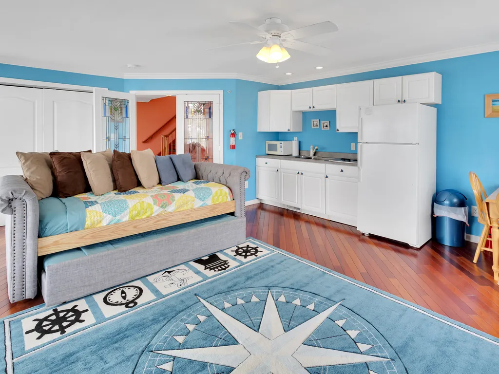 ❤️ Enjoy not only one but two great Kitchens and Living Rooms! 2Twin double beds
