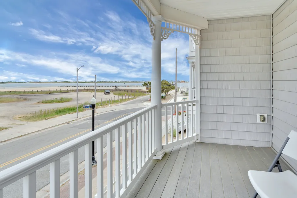 ❤️Experience 5 Large Decks across 4 stories! With panoramic unobstructed views!!