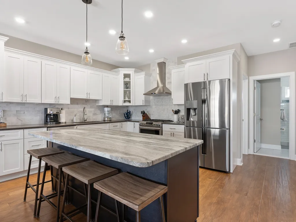 2nd FLOOR KITCHEN