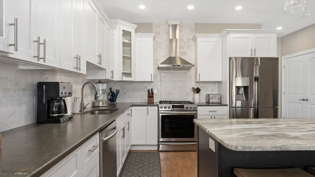 2nd FLOOR KITCHEN