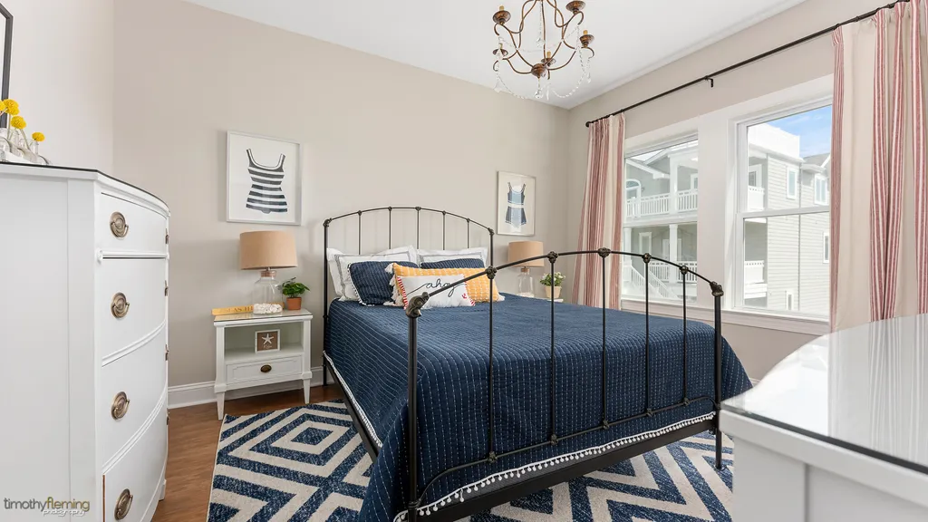 2nd FLOOR BEDROOM