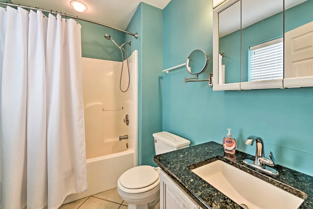 2nd floor master bath
