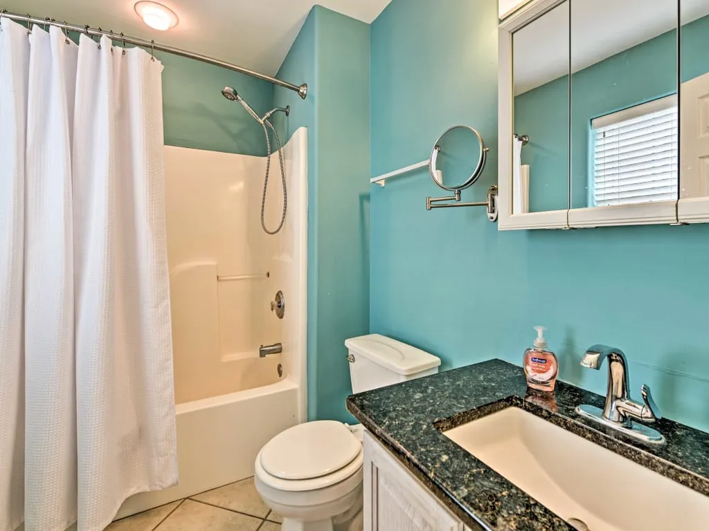 2nd floor master bath
