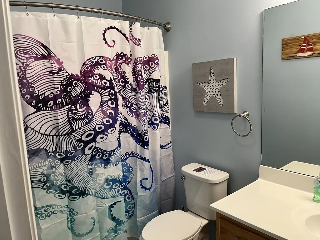 Bathroom #2