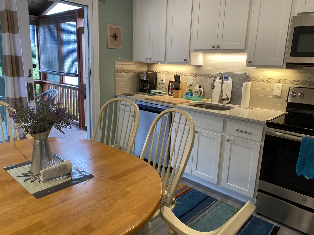 Dishwasher, electric range, microwave 