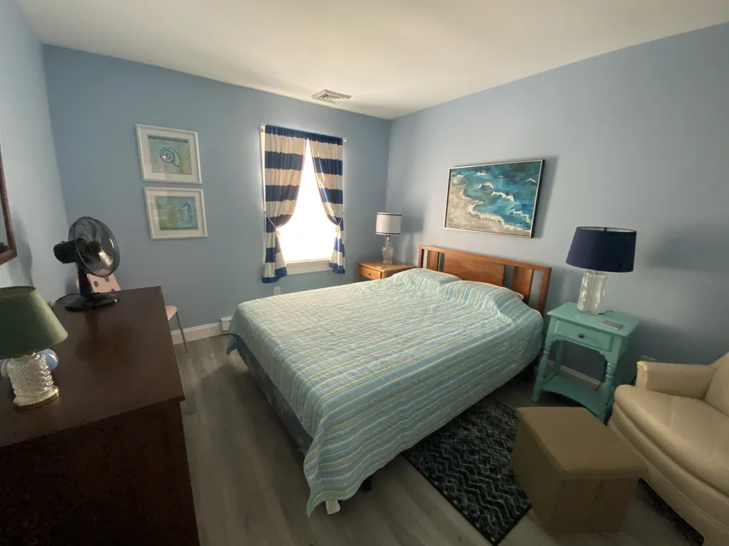 Bedroom #1:  Queen Size Bed.