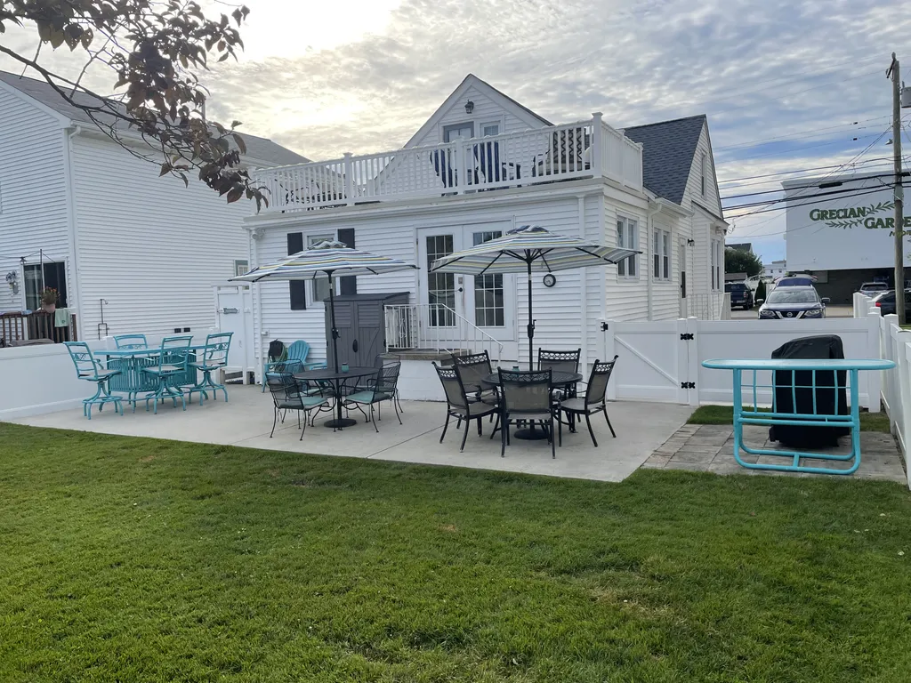 Outdoor living area