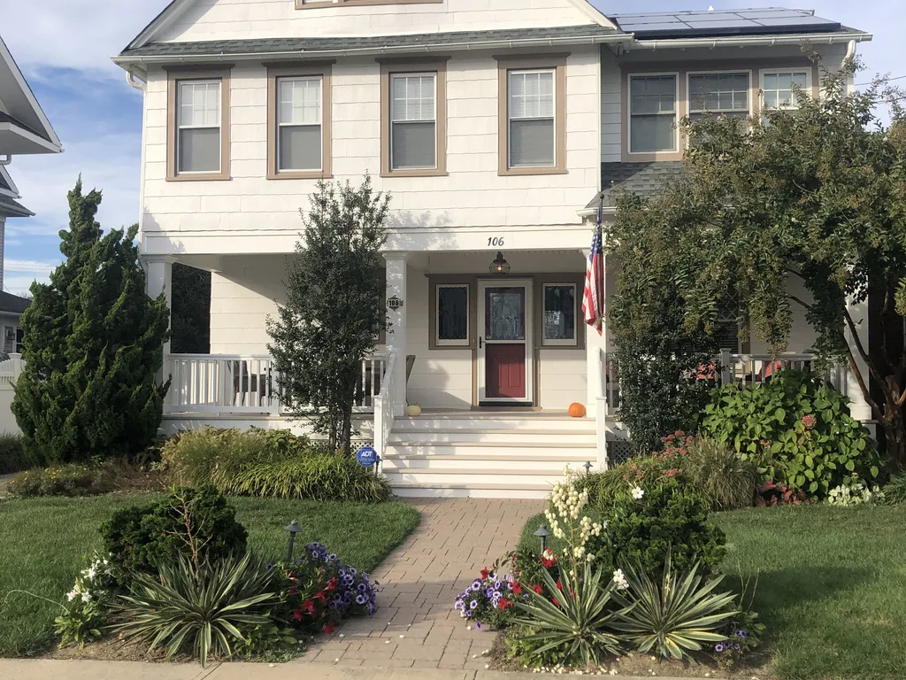 3 story 35' front porch