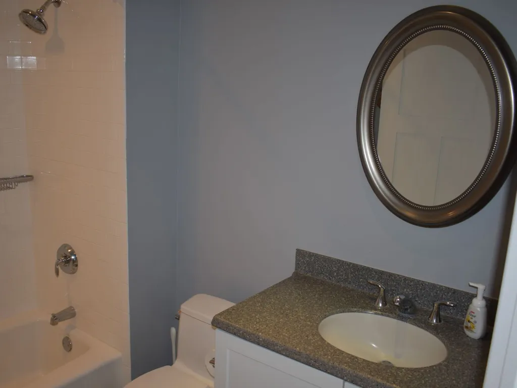 2nd Bathroom
