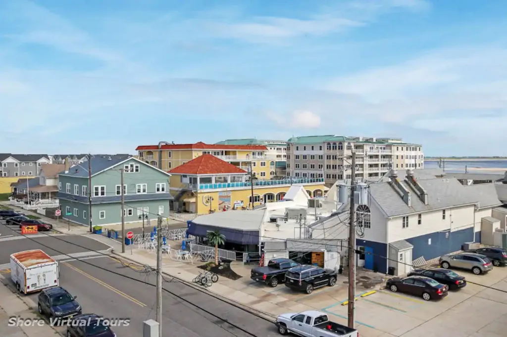 You're steps away from the Old New Jersey Avenue Entertainment District with live music