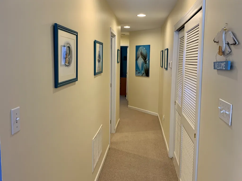 Hallway to Bedrooms