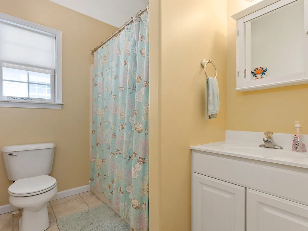 Hallway Bath