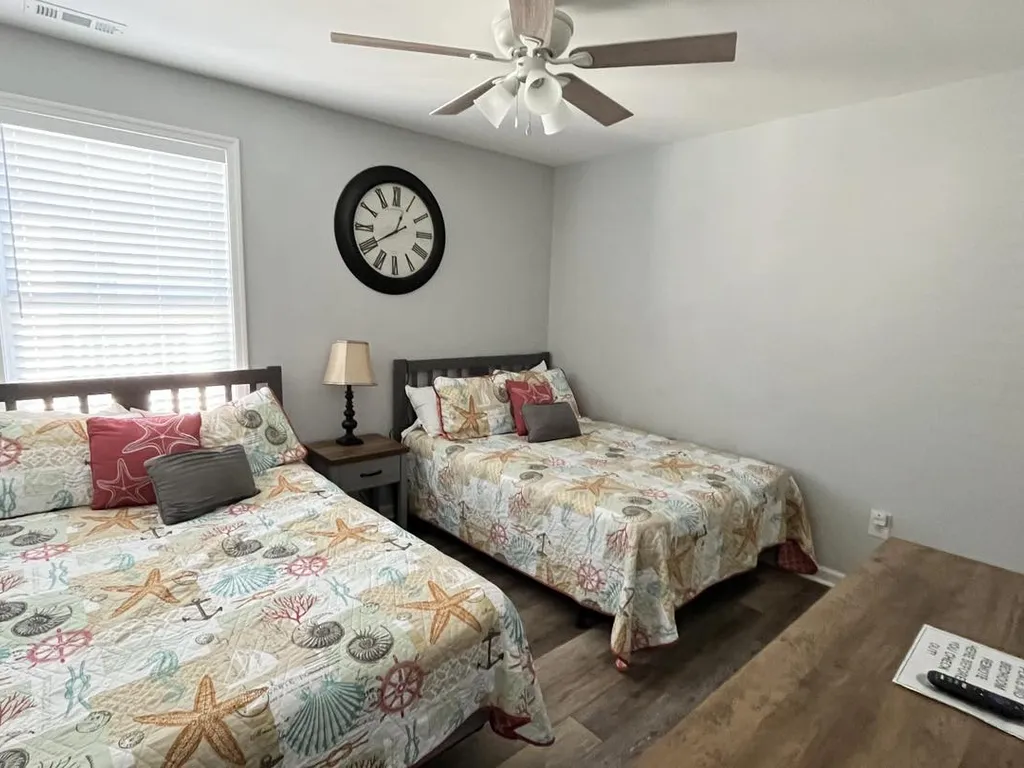 3rd Bedroom (sleeps 4)
