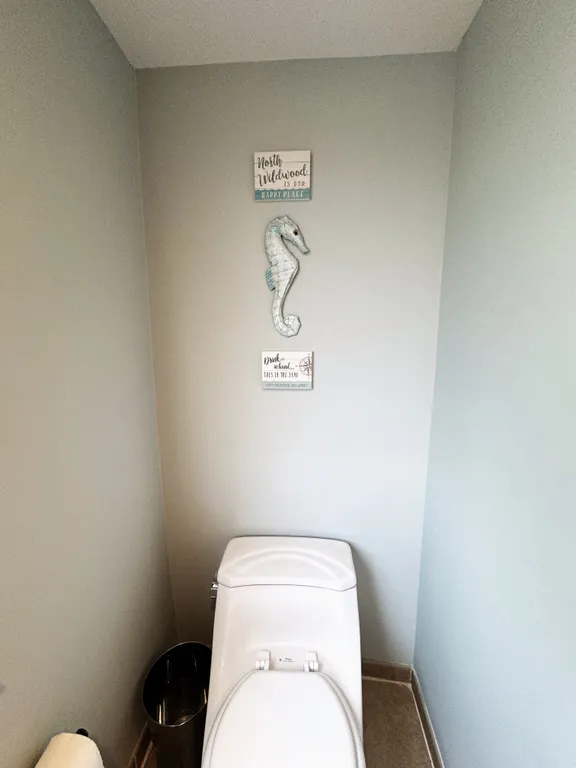 3rd Floor Full Bath