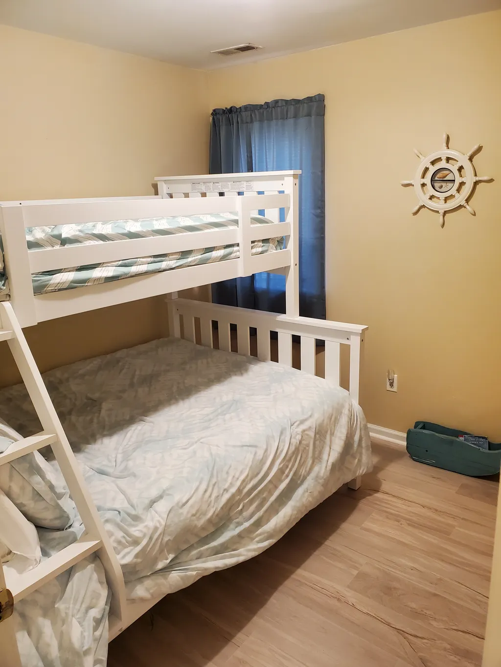 Twin Over Full Bunk Bed