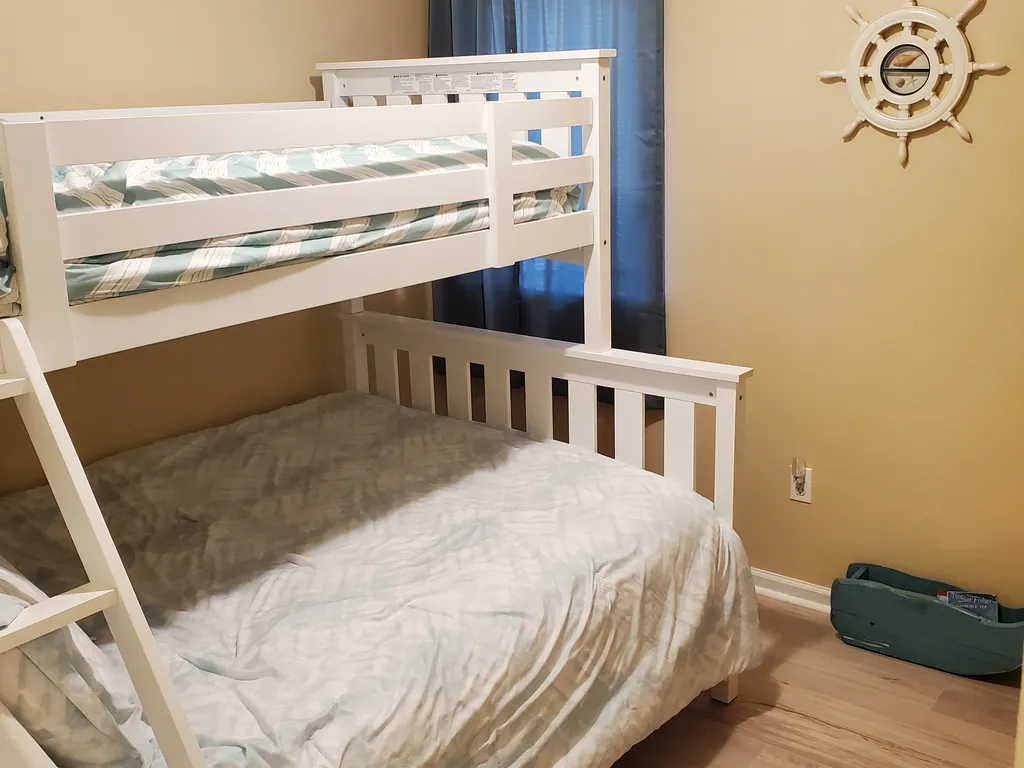 Twin Over Full Bunk Bed