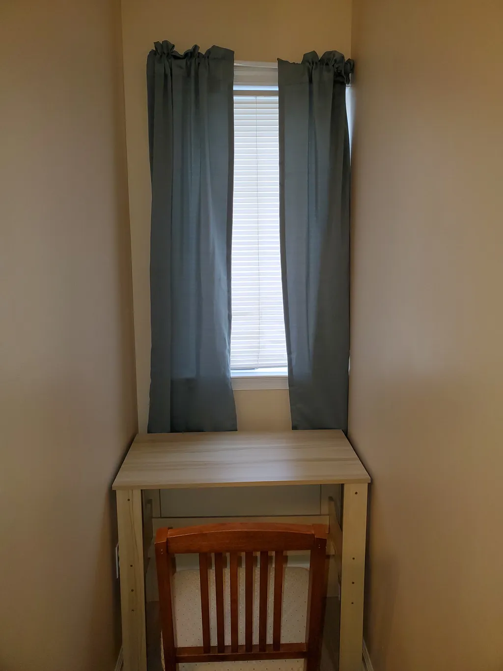 Office in the Queen Bedroom