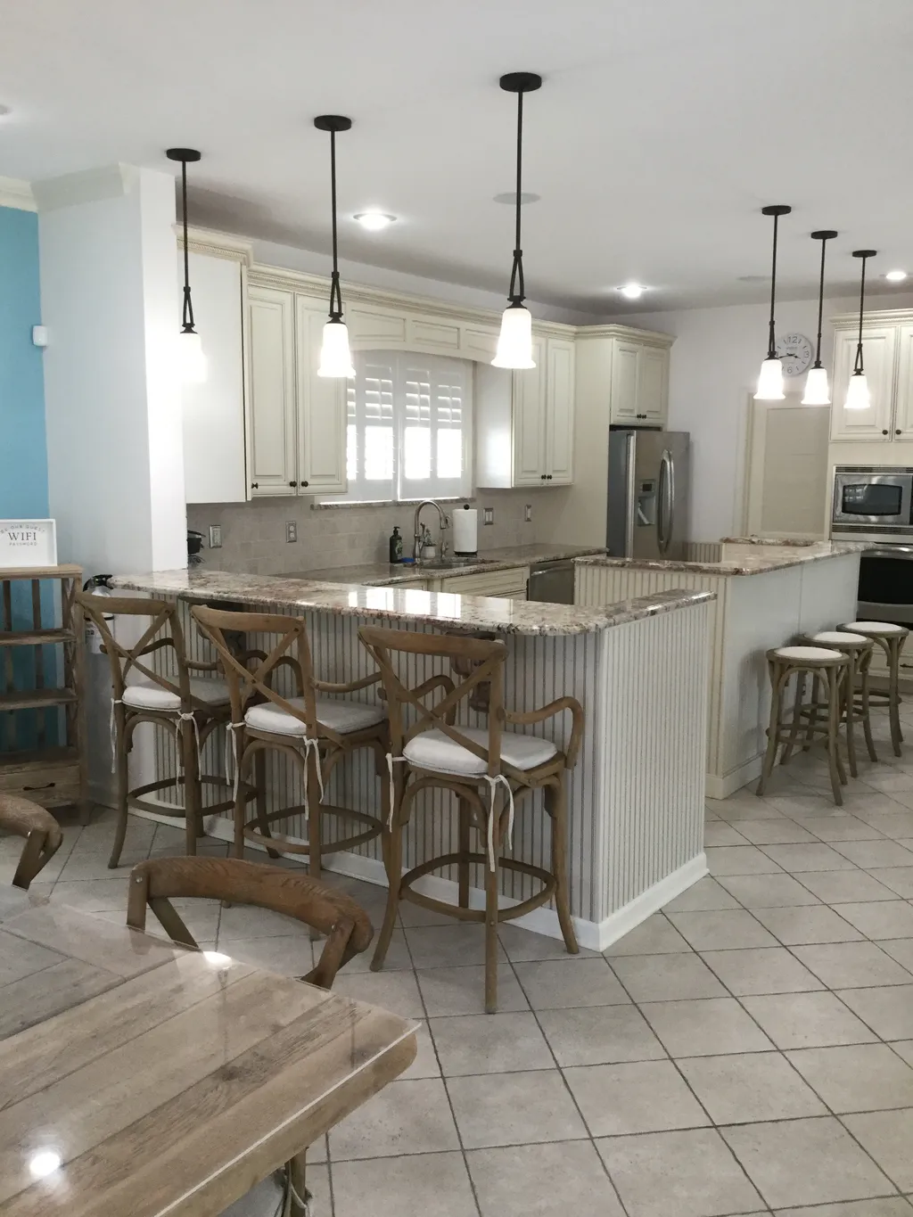 Kitchen with plenty of space! 