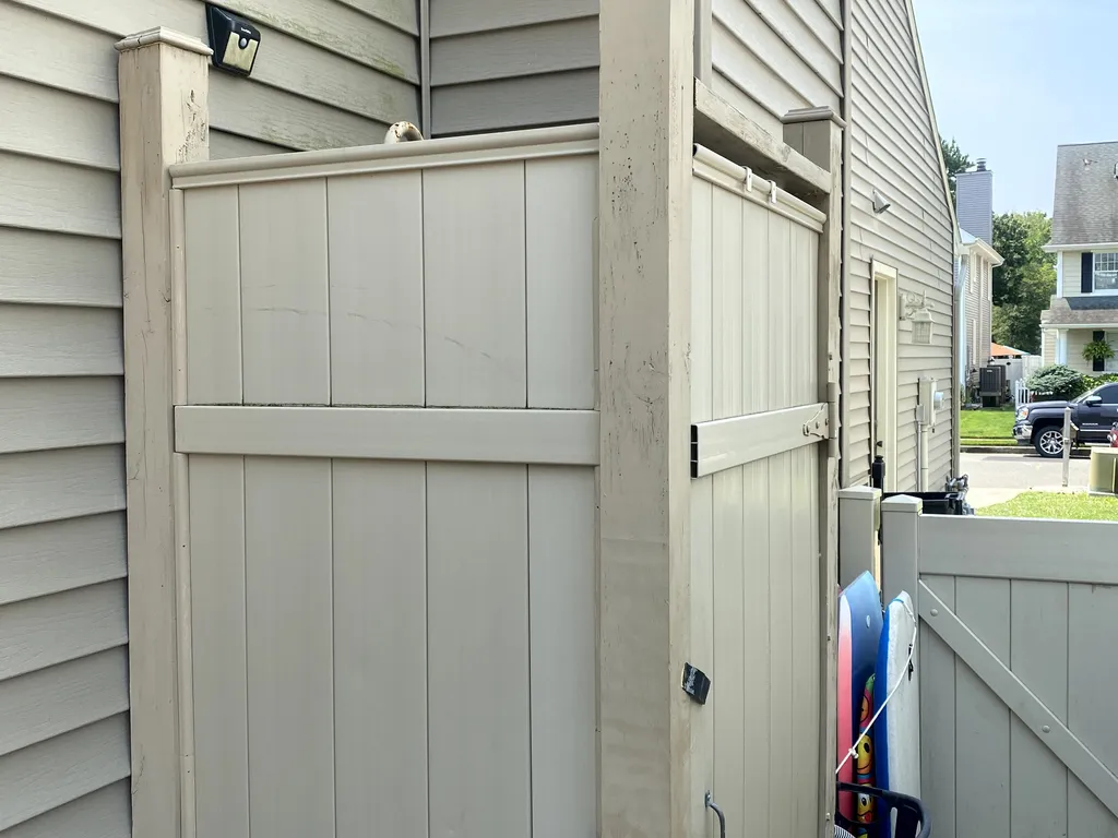 Outdoor shower