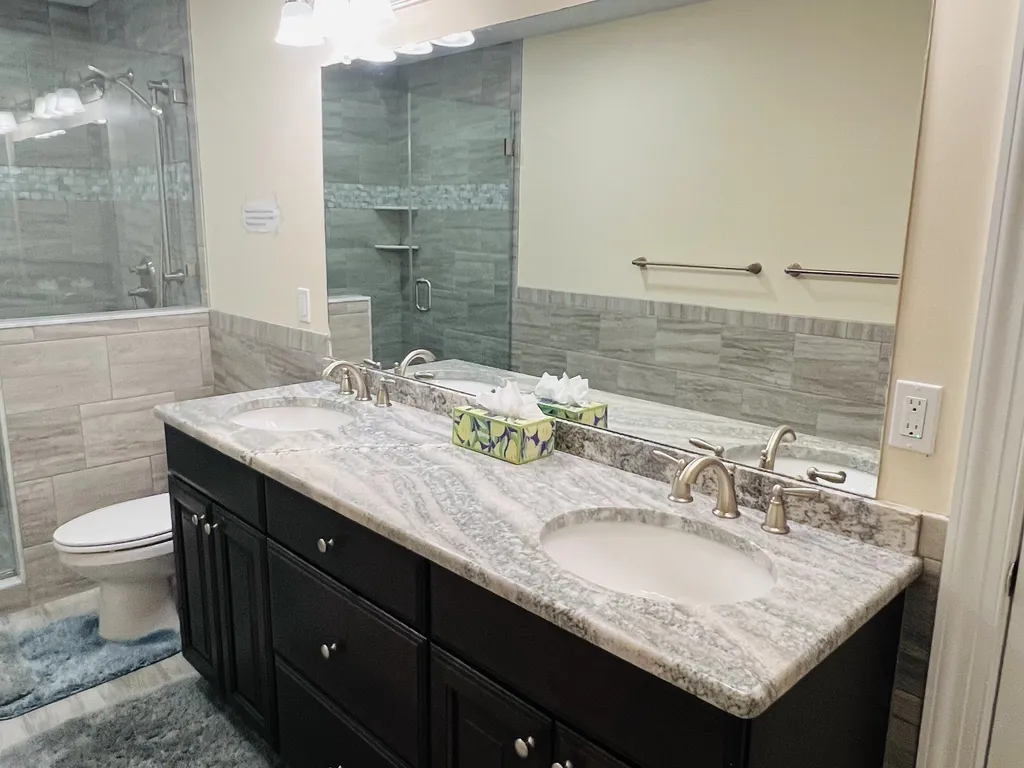 Master bath first floor