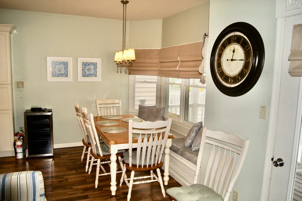 Dining Area #1