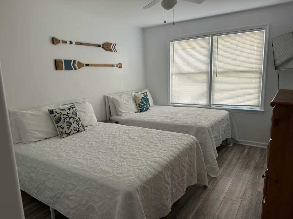 3rd Bedroom -Two Full beds