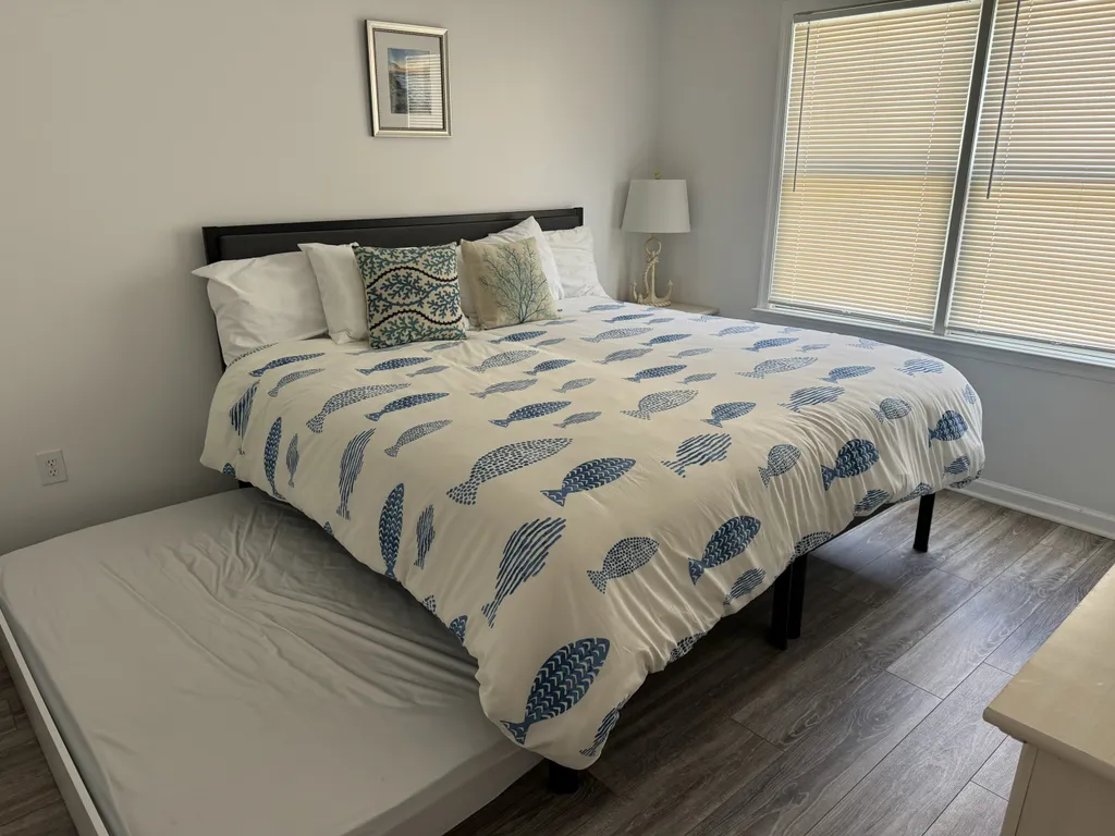 2nd Bedroom - King with trundle
