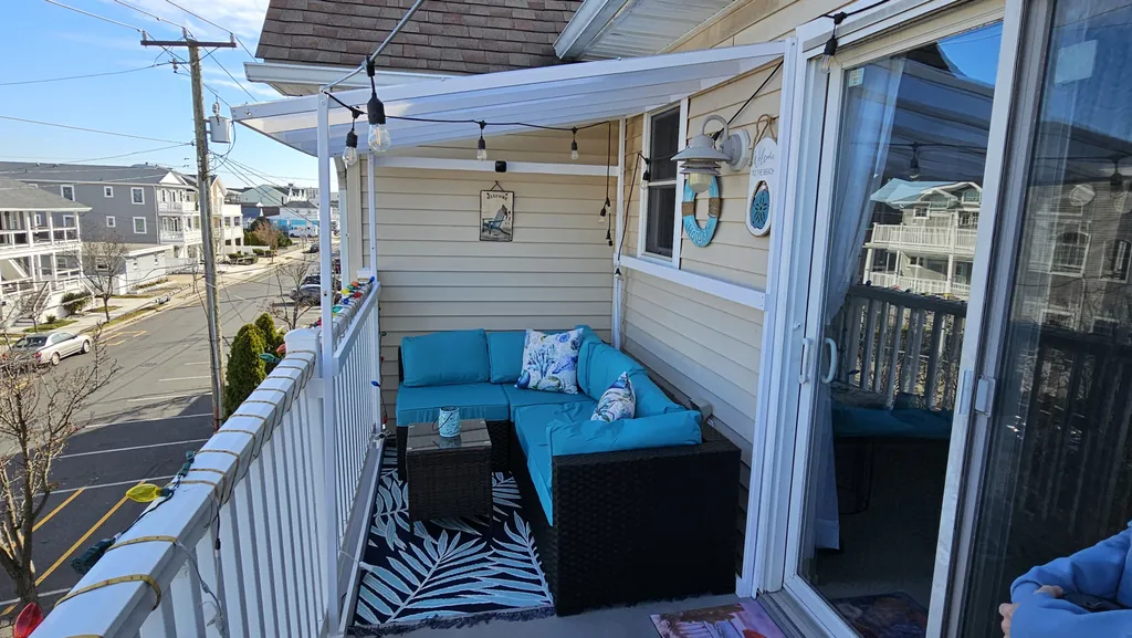 Front  Balcony with cover and lighting