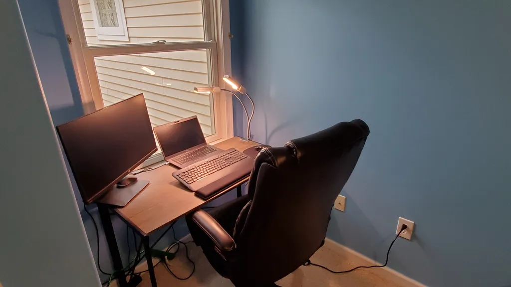Office Space in Third Bedroom