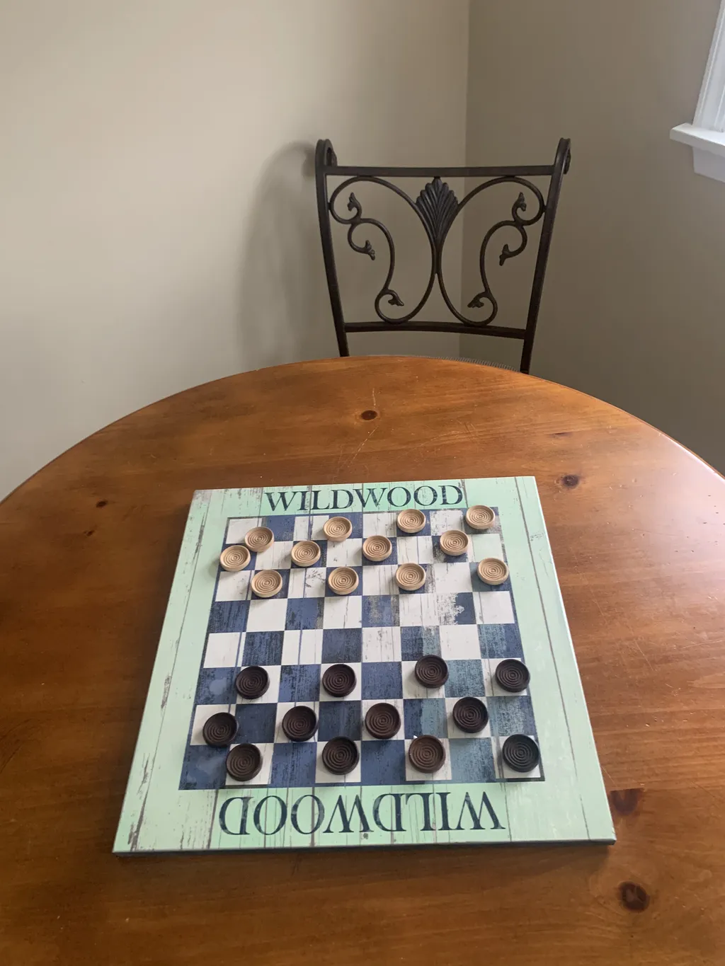 Games on the pub table 