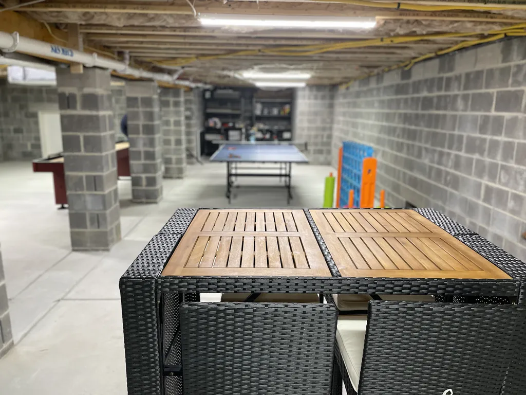 game room seating, ping pong table and connect 4
