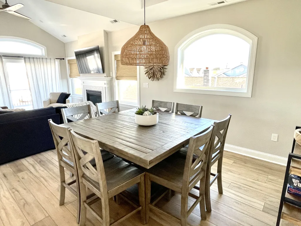 Dining room 2nd floor