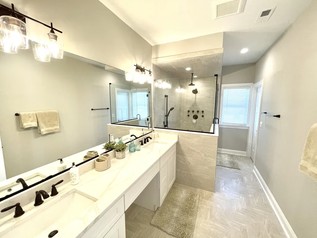 Primary bath