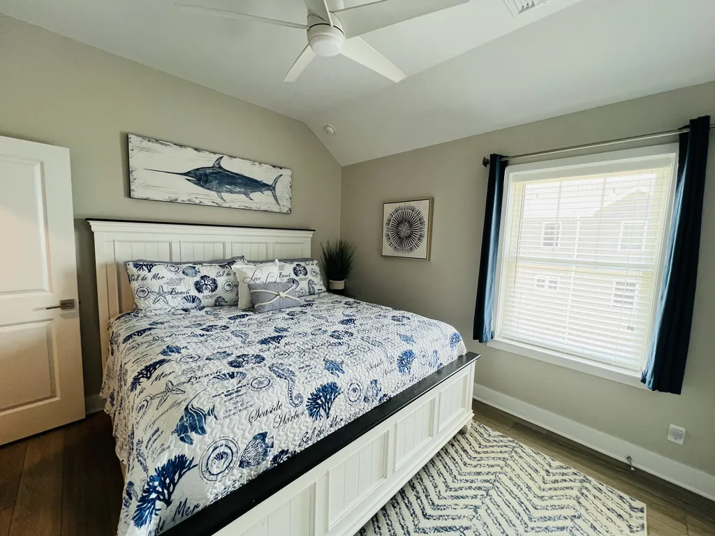 2nd Bedroom with plus King beds