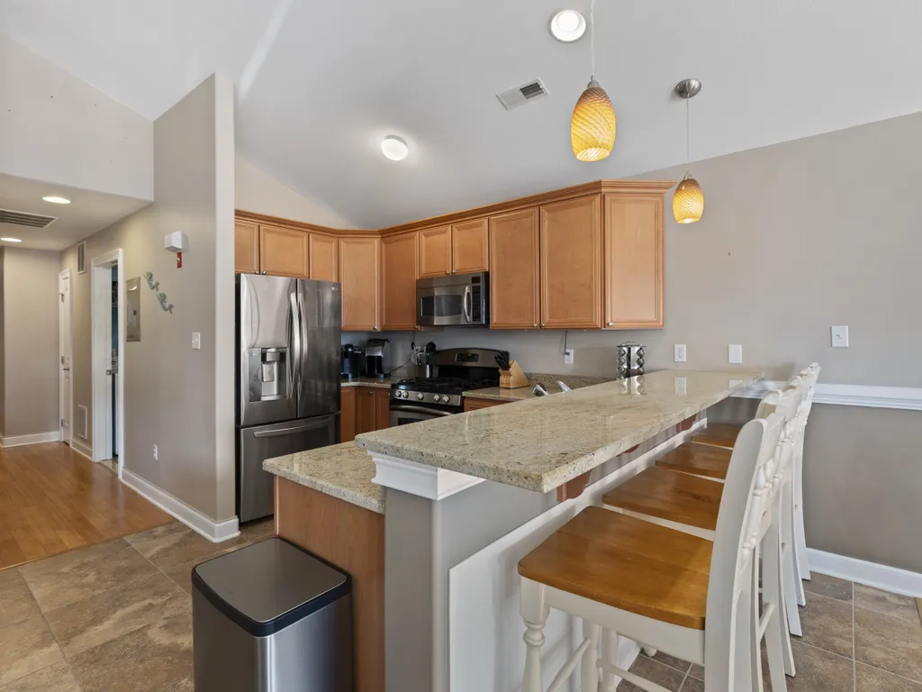4 Seat Breakfast Bar
