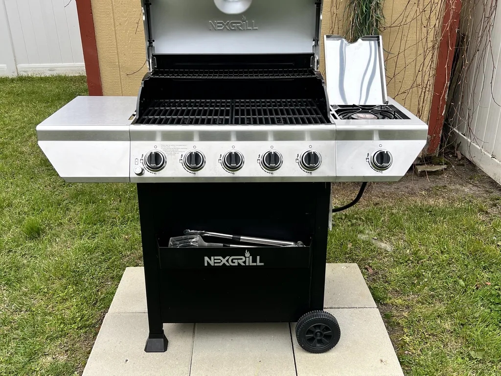 Brand New Grill