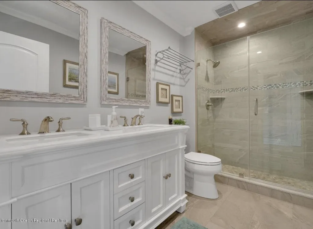 Second floor bathroom