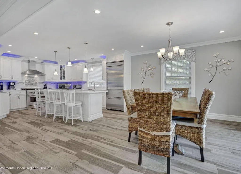 Kitchen/dining area