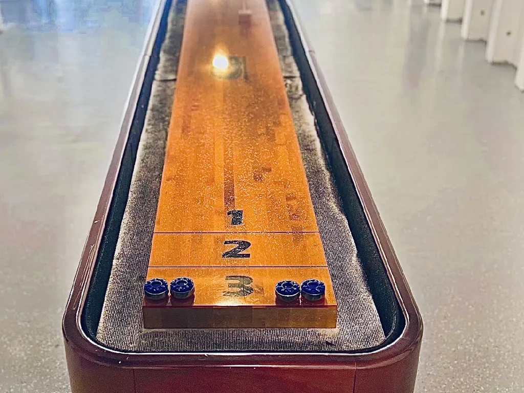 Shuffleboard 