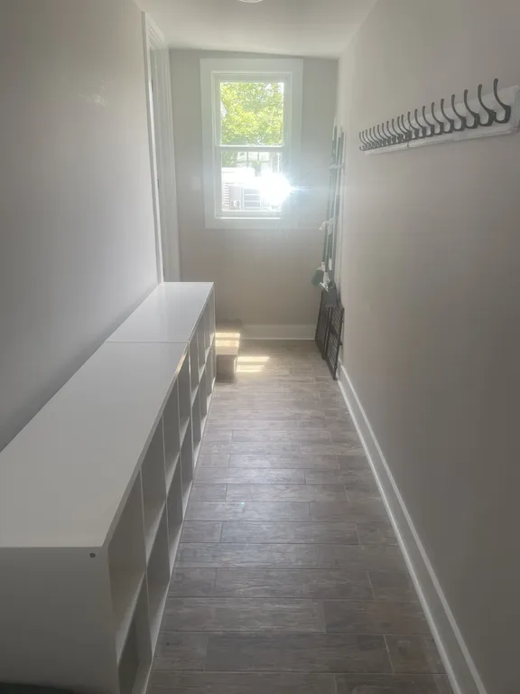 mudroom