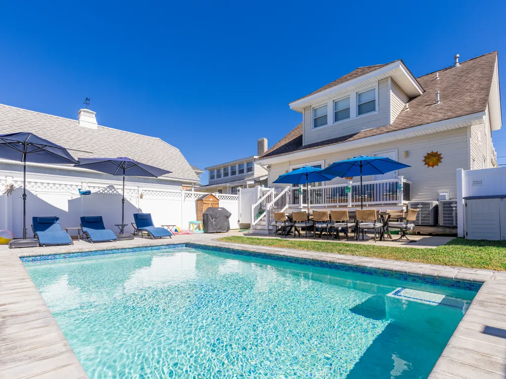 Heated Pool