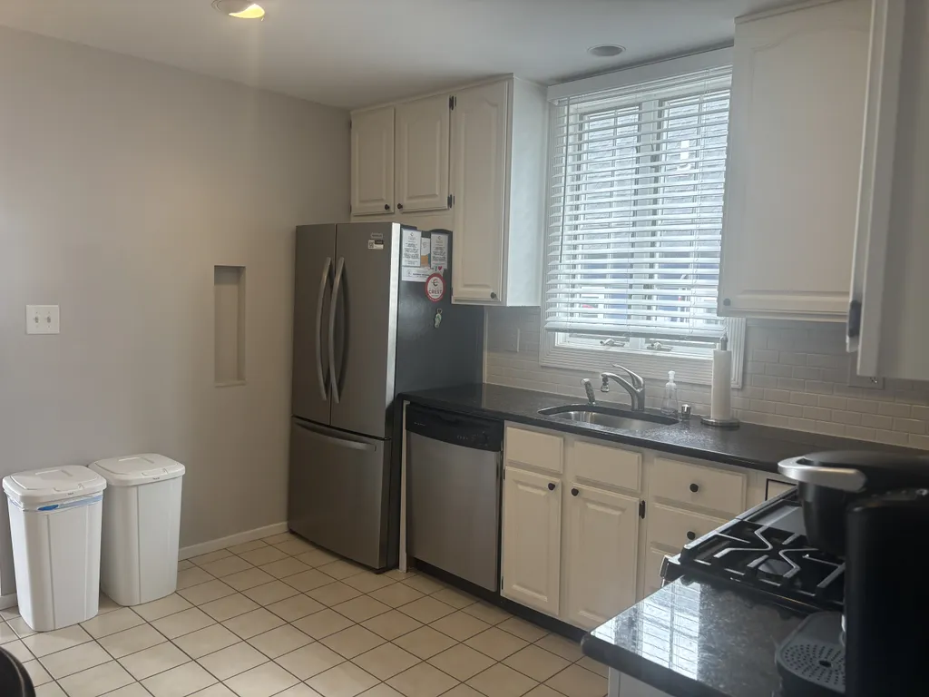 Downstairs kitchen