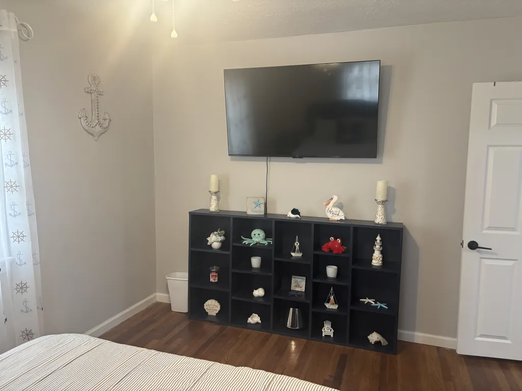 Second floor bedroom
