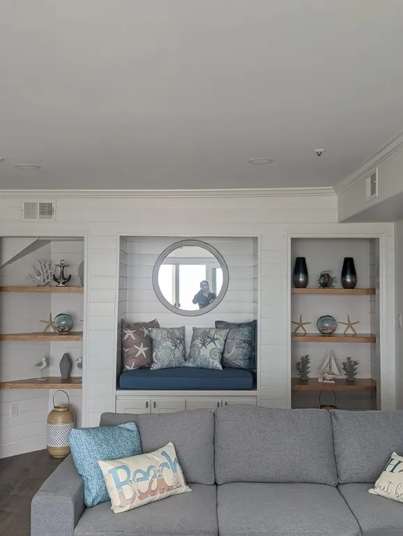 Bench Nook with Ocean View