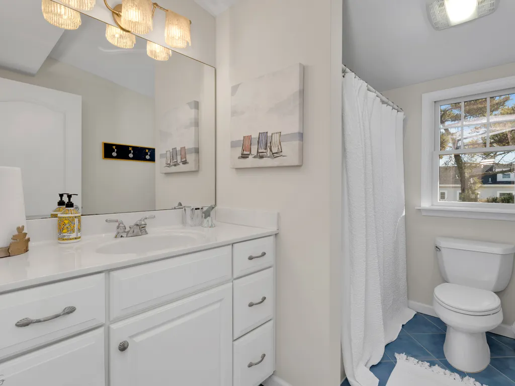 Third Floor Bathroom
