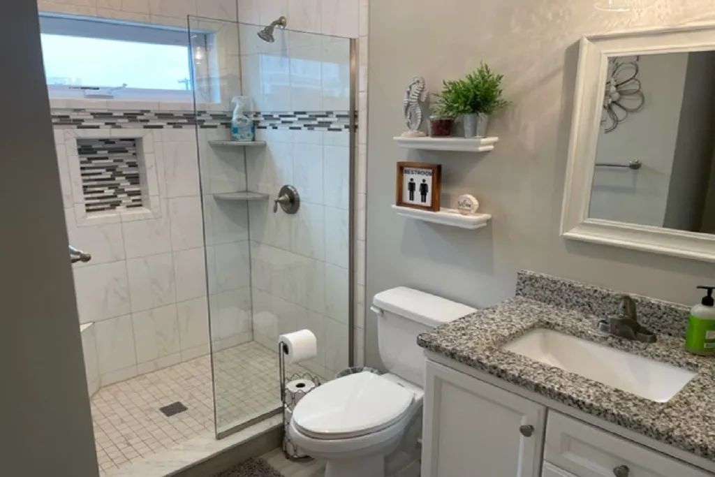 2nd Floor bathroom