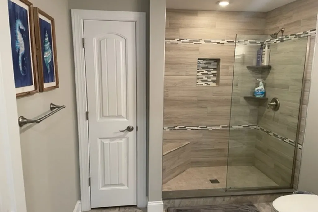 1st floor bathroom