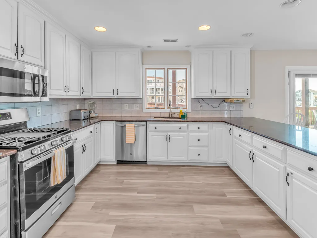 A functional kitchen ready for your stay